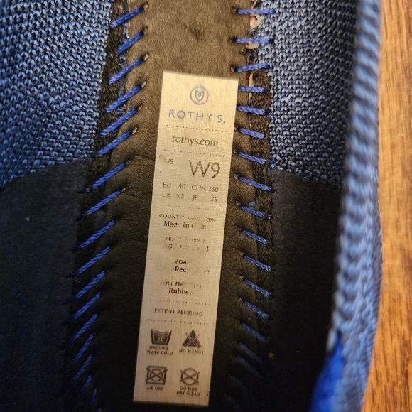 Rothy's Gingham Points - Picture 5 of 5